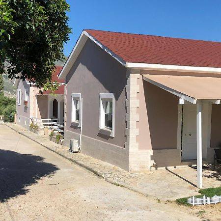 Petros Rooms & Apartments Lixouri Zewnętrze zdjęcie