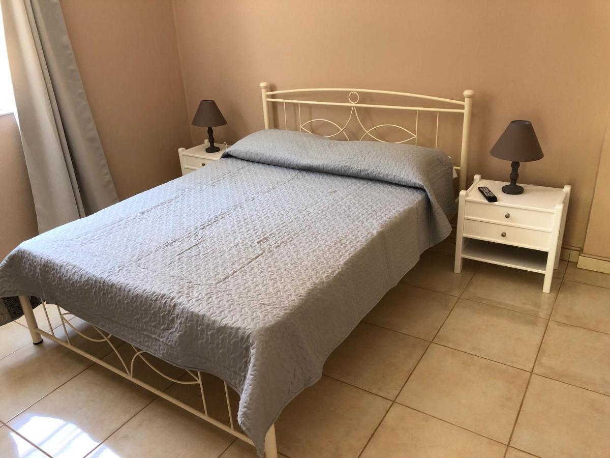 Petros Rooms & Apartments Lixouri Zewnętrze zdjęcie