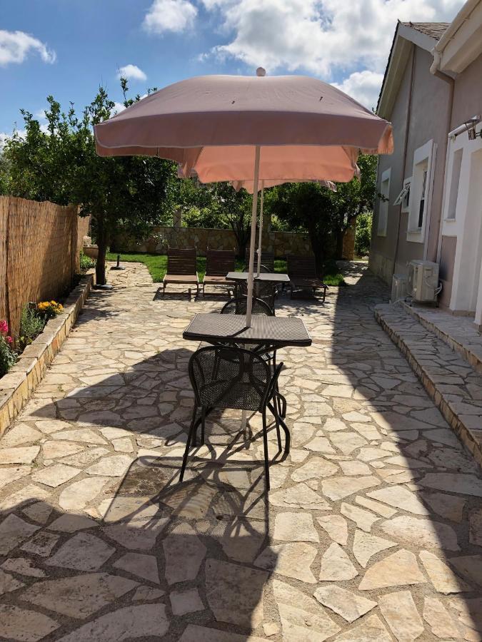 Petros Rooms & Apartments Lixouri Zewnętrze zdjęcie